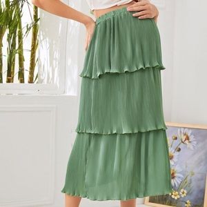 Maternity layered skirt